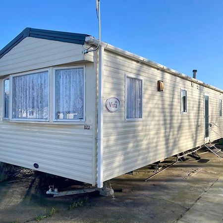 Sandlemere - 6 Berth, 3 Bedroom Caravan Tunstall  Bagian luar foto